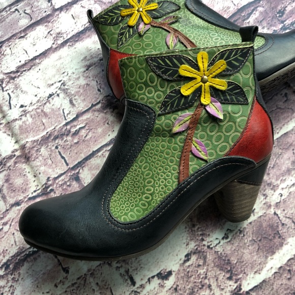 Spring Step Shoes - L’Artiste spring step green dramatic ankle boot